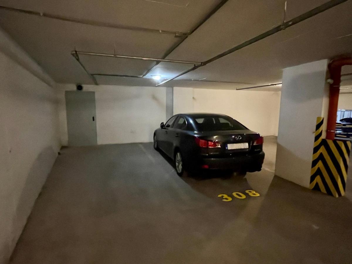 The Prince'S Neighbour Apartment Budapest With Free Garage Exteriér fotografie